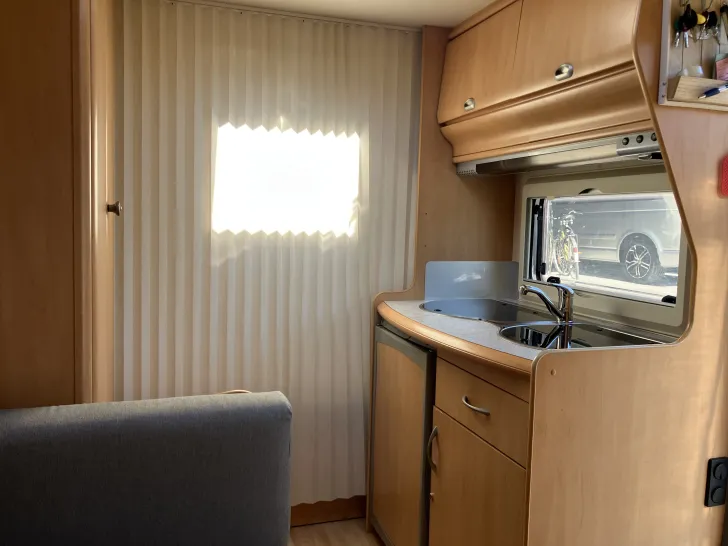 Fahrzeugbild Hobby De Luxe Easy 400 SF #8