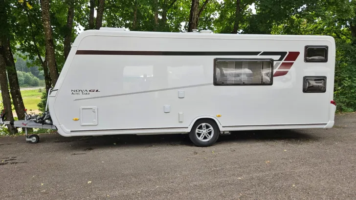 Fahrzeugbild Hymer Eriba Nova GL 560 #1