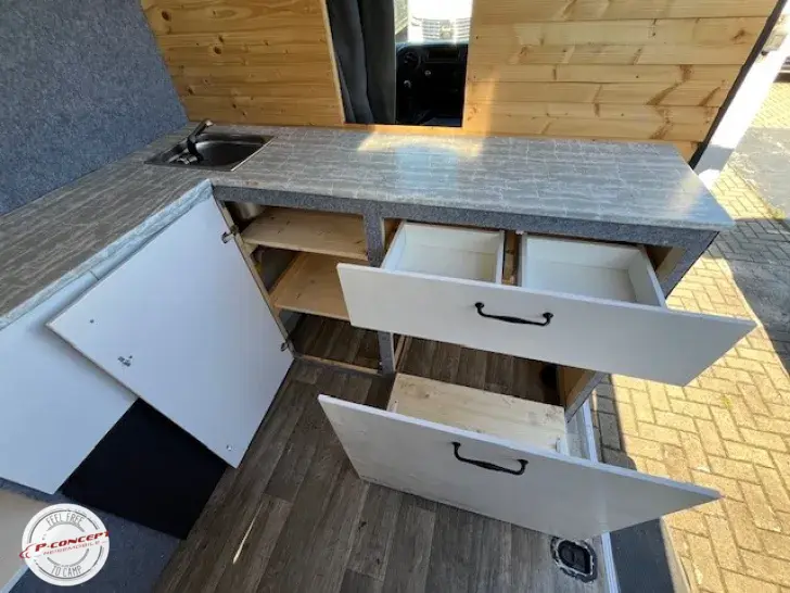 Fahrzeugbild Opel Movano Wohnmobil Ausbau für Bastler #15