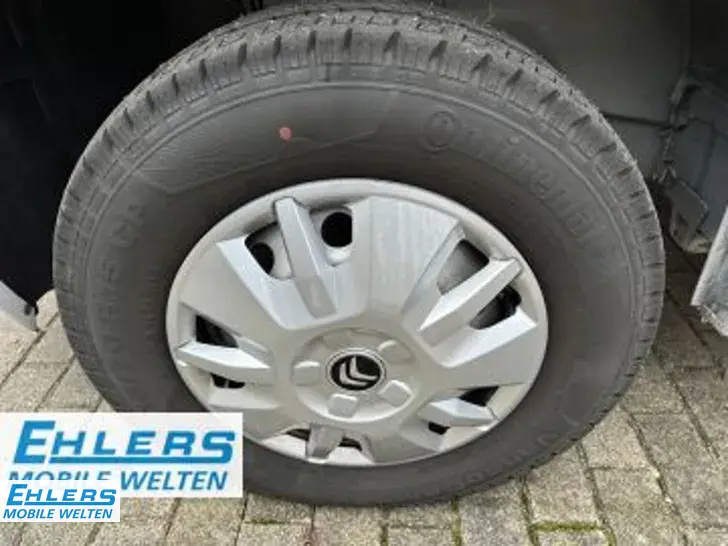 Fahrzeugbild Forster T FT699EB Markise/Radträger/RFK/140PS #16