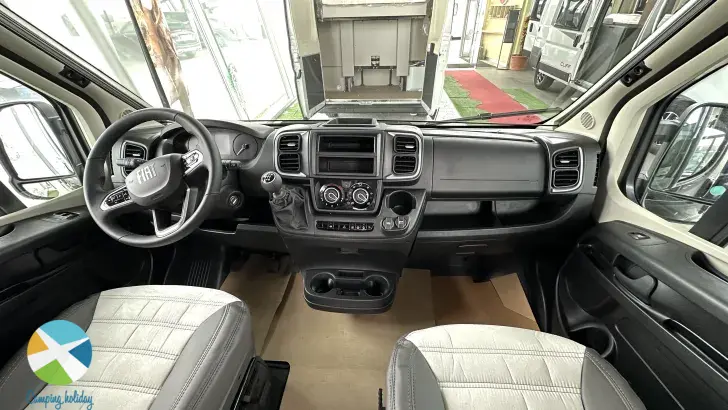 Weitere Sitzgruppe Sunlight Camper Van CLIFF 600 X RT