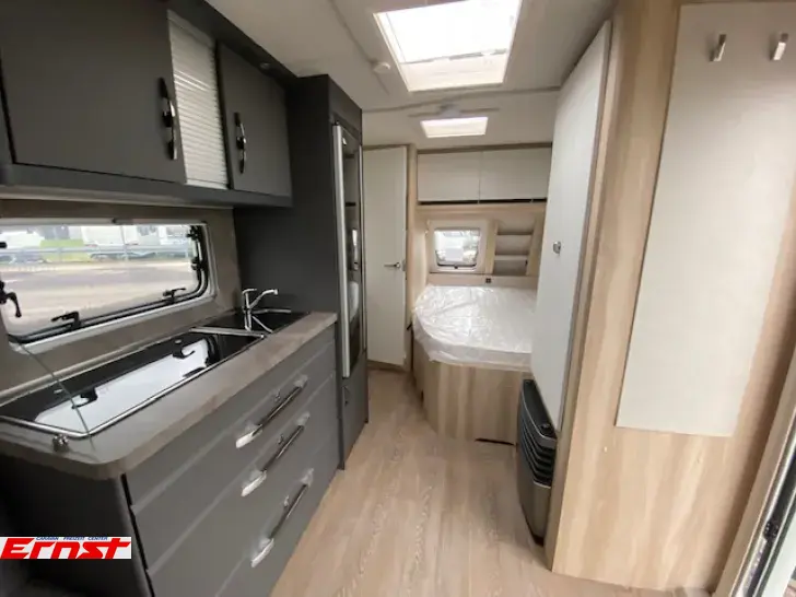 Fahrzeugbild Hobby De Luxe 460 UFe #9