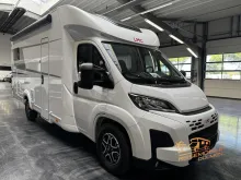 Fahrzeugbild LMC Tracer 730 EL Automatik #1