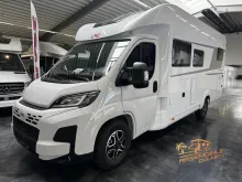 Fahrzeugbild LMC Tracer 730 EL Automatik #2