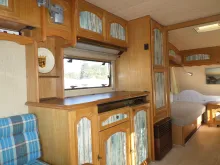 Fahrzeugbild Tabbert Comtesse 530 E Nr. 31 - Einzelbetten, RSG #4