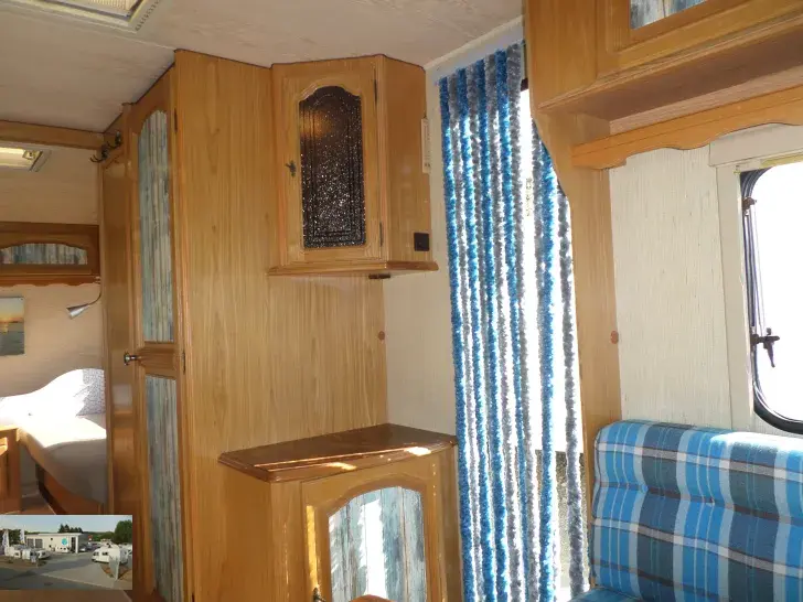 Fahrzeugbild Tabbert Comtesse 530 E Nr. 31 - Einzelbetten, RSG #5