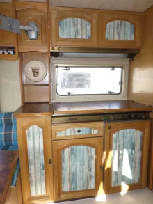 Fahrzeugbild Tabbert Comtesse 530 E Nr. 31 - Einzelbetten, RSG #10