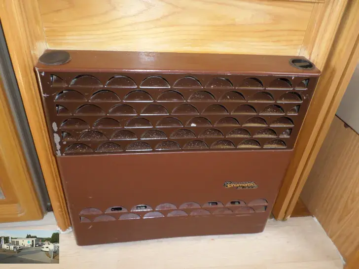 Fahrzeugbild Tabbert Comtesse 530 E Nr. 31 - Einzelbetten, RSG #14