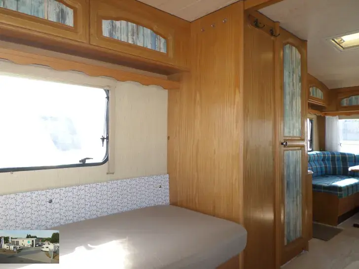 Fahrzeugbild Tabbert Comtesse 530 E Nr. 31 - Einzelbetten, RSG #21