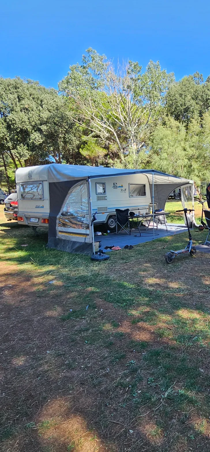 Fahrzeugbild Knaus Azur 380 #2