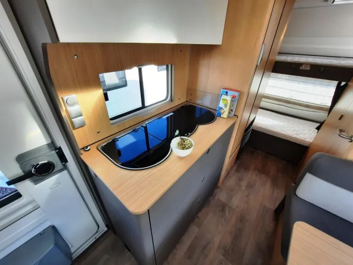 Fahrzeugbild LMC Tandero 500 K Verfüg./2er Fahr./Duschpaket #14