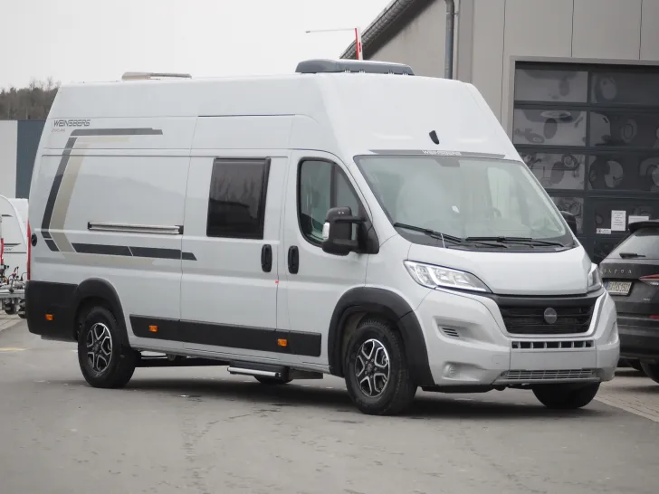 Fahrzeugbild Weinsberg CaraTour 630 MEG Outlaw, Motorrad-Mitnahme #2