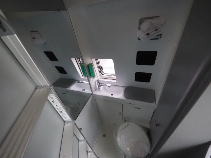 Fahrzeugbild Weinsberg CaraTour 630 MEG Outlaw, Motorrad-Mitnahme #4