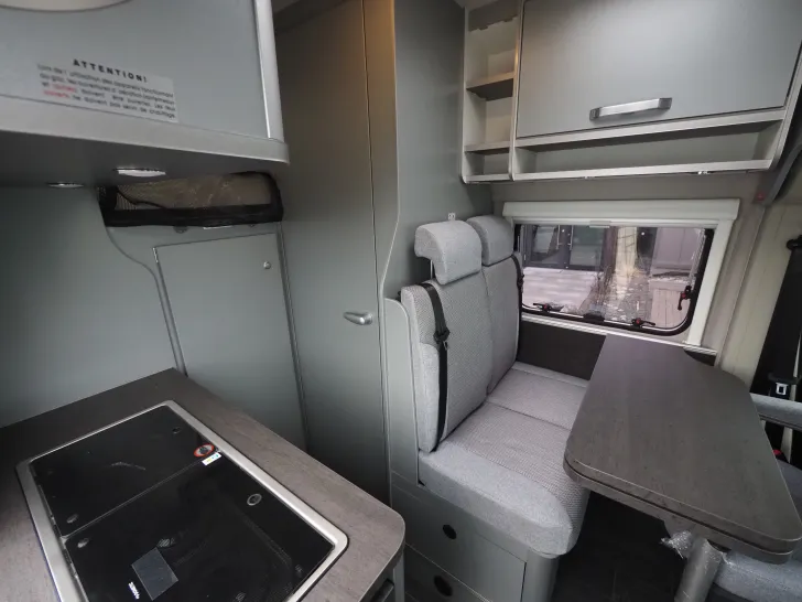 Fahrzeugbild Weinsberg CaraTour 630 MEG Outlaw, Motorrad-Mitnahme #7