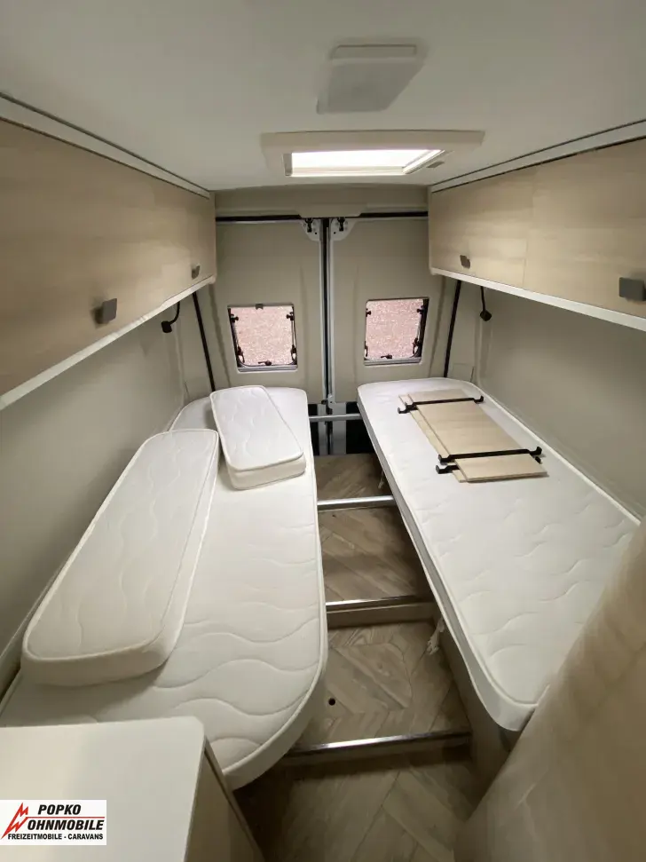 Fahrzeugbild Chausson Vans V697 First Line AHK #12