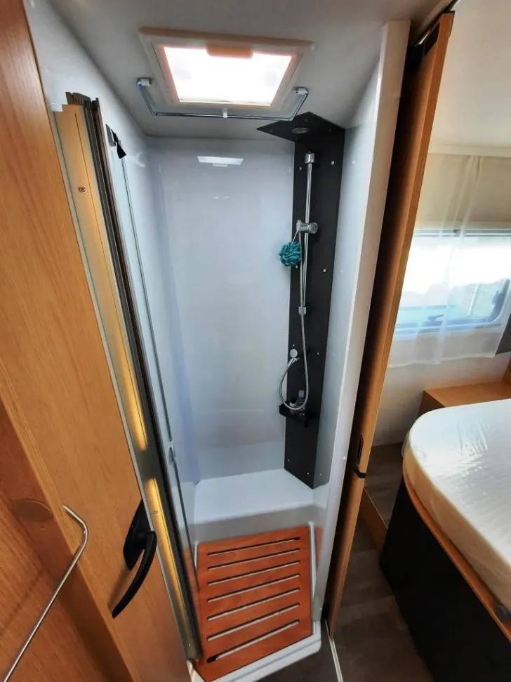 Fahrzeugbild Sunlight T 69LC Adventure Edition Verfüg./Sparen Sie 3.073,- € #17