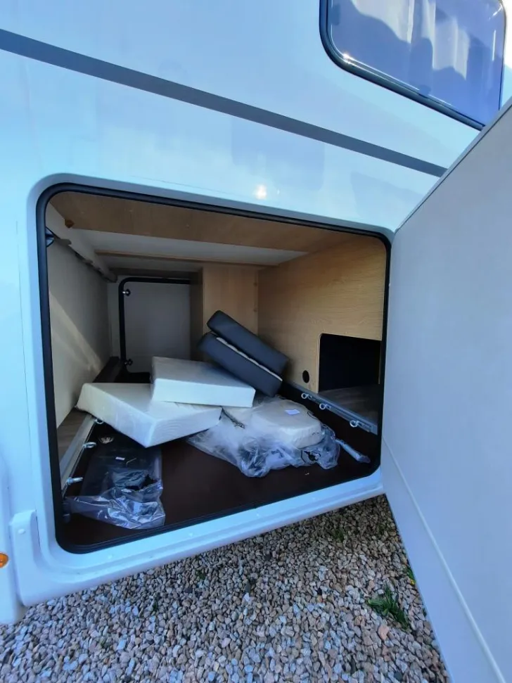 Fahrzeugbild Sunlight T 69LC Adventure Edition Verfüg./Sparen Sie 3.073,- € #19