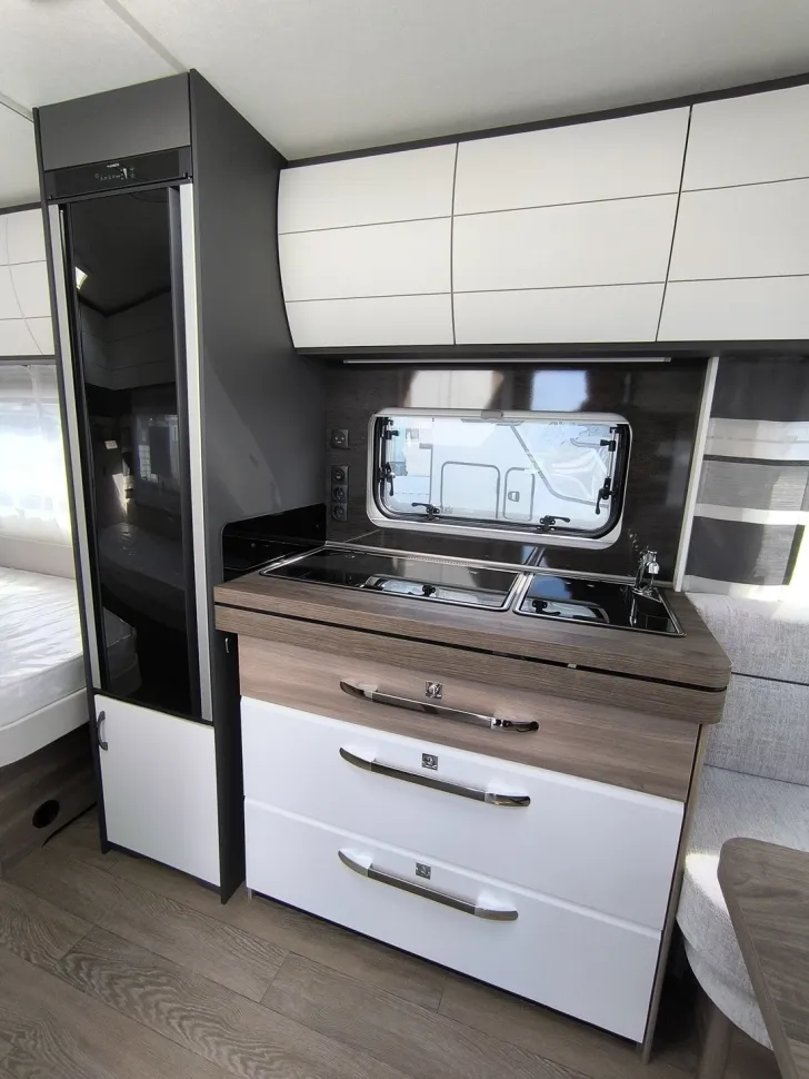 Fahrzeugbild Hobby Excellent Edition 540 WLU #8