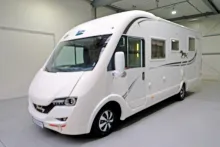 Fahrzeugbild McLouis Yearling 878/Queensbett+Hubbett/Klima/Solar/Mark #4
