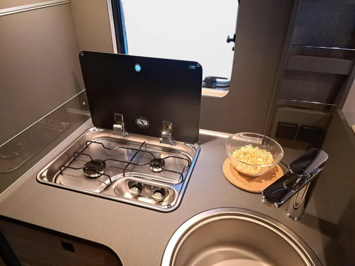 Fahrzeugbild Dethleffs Trend T 6817 EB Hubbett, div. Pakete #13