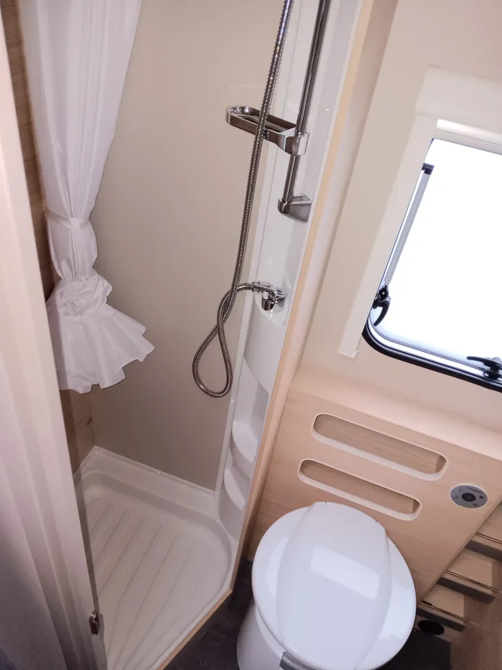 Fahrzeugbild Weinsberg CaraCito 500 QDK Modell 2026 *GASPAKET* #13