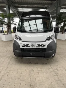 Fahrzeugbild Carado CV 640 PRO+ 180 PS Automatik, 2026 #6