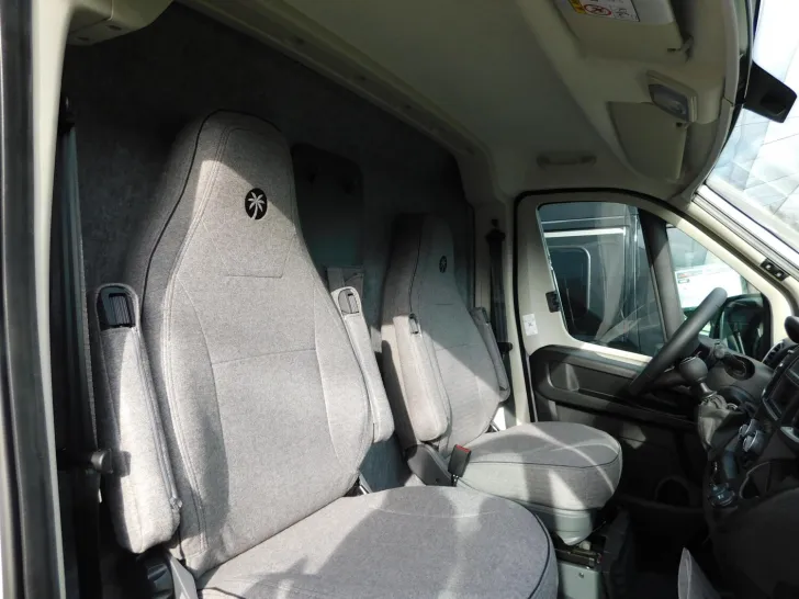 Fahrzeugbild Sunlight Vanlife 540 AWT iso+beheizt, Fenster hi.re. #10