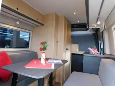 Bild 11 Sunlight Vanlife 540 AWT iso+beheizt, Fenster hi.re.