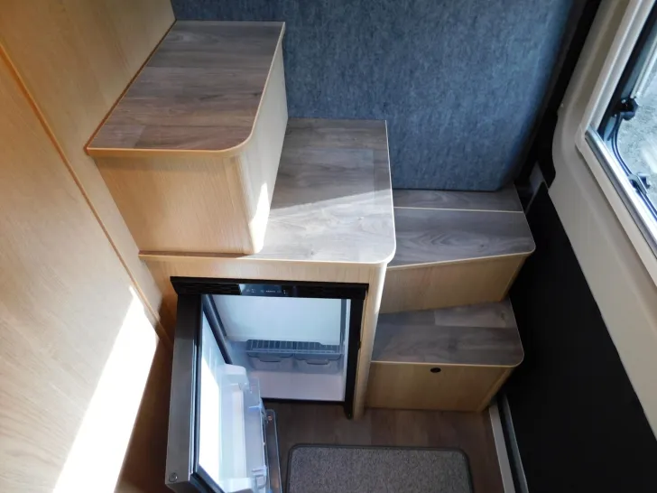 Fahrzeugbild Sunlight Vanlife 540 AWT iso+beheizt, Fenster hi.re. #14