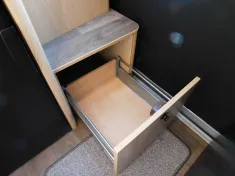 Bild 18 Sunlight Vanlife 540 AWT iso+beheizt, Fenster hi.re.