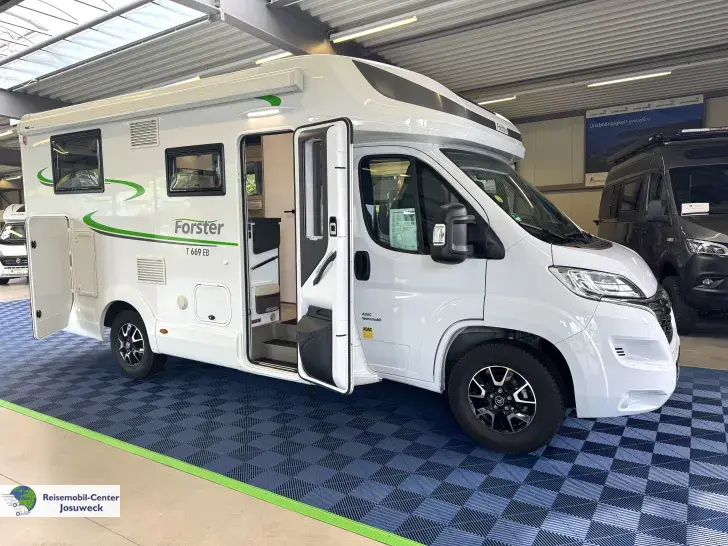 Fahrzeugbild Forster T 669 EB #1