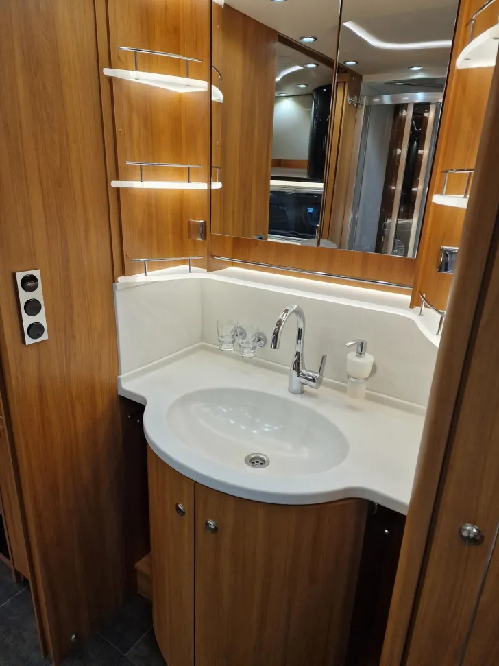 Fahrzeugbild Concorde Cruiser 890 LR - sehr gepflegt #17