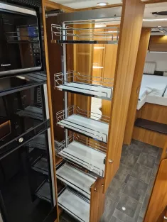 Bild 19 Concorde Cruiser 890 LR - sehr gepflegt