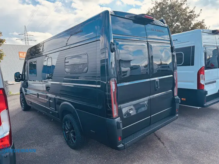 Schräg Hinten Adria Twin Edition 640 SGX * Navi * Solar * Tuning *26