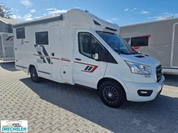 Fahrzeugbild Challenger S217 Break Edition #3