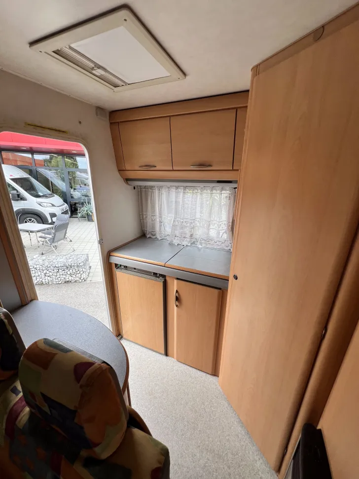 Fahrzeugbild Hymercamp 544 #10