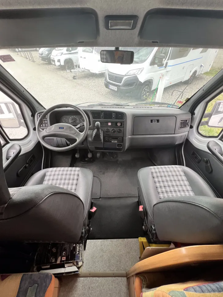 Fahrzeugbild Hymercamp 544 #12