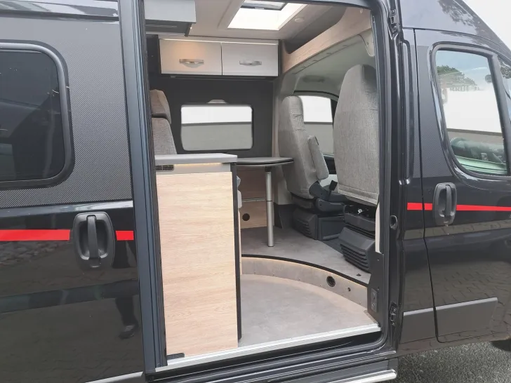 Fahrzeugbild Dethleffs Globetrail 600 DK Fiat Elektro-, Komfortpaket #6