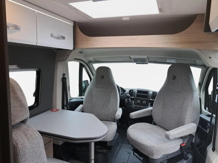 Fahrzeugbild Dethleffs Globetrail 600 DK Fiat Elektro-, Komfortpaket #9