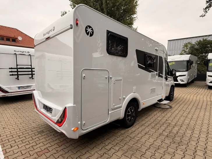 Fahrzeugbild Sunlight V 66 #Schnäppchen #6