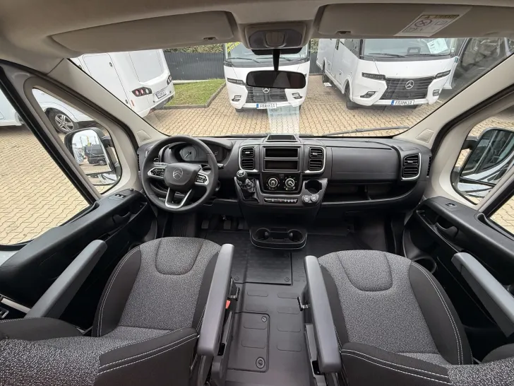 Fahrzeugbild Sunlight V 66 #Schnäppchen #17