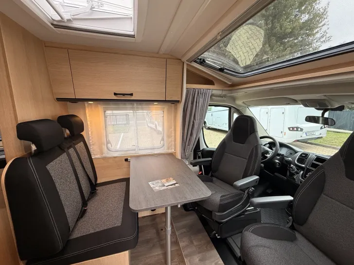 Fahrzeugbild Sunlight V 66 #Schnäppchen #18