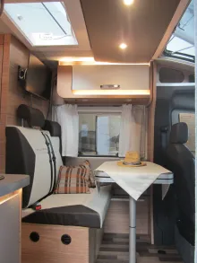 Fahrzeugbild Weinsberg CaraCompact 640 MEG EDITION [PEPPER] Distronic, MBUX, Fenster h.l. #4