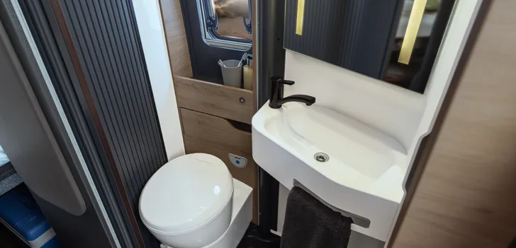 Fahrzeugbild Knaus BoxLife 600 MQ Platinum Selection AHK Aufstelldach #4