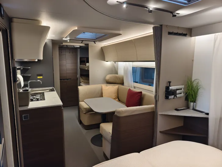 Fahrzeugbild Adria Alpina 663 PT #4