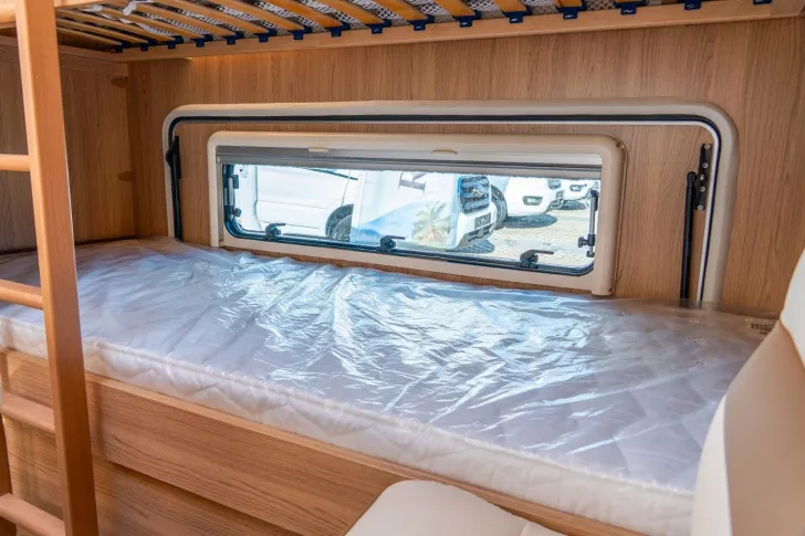 Fahrzeugbild LMC Exquisit VIP 710 K RS EDITION  ALDE+7 PERSONEN #10