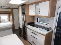 Bild 6 Hobby De Luxe 560 KMFe Mover,Klima,Markise,Radträger