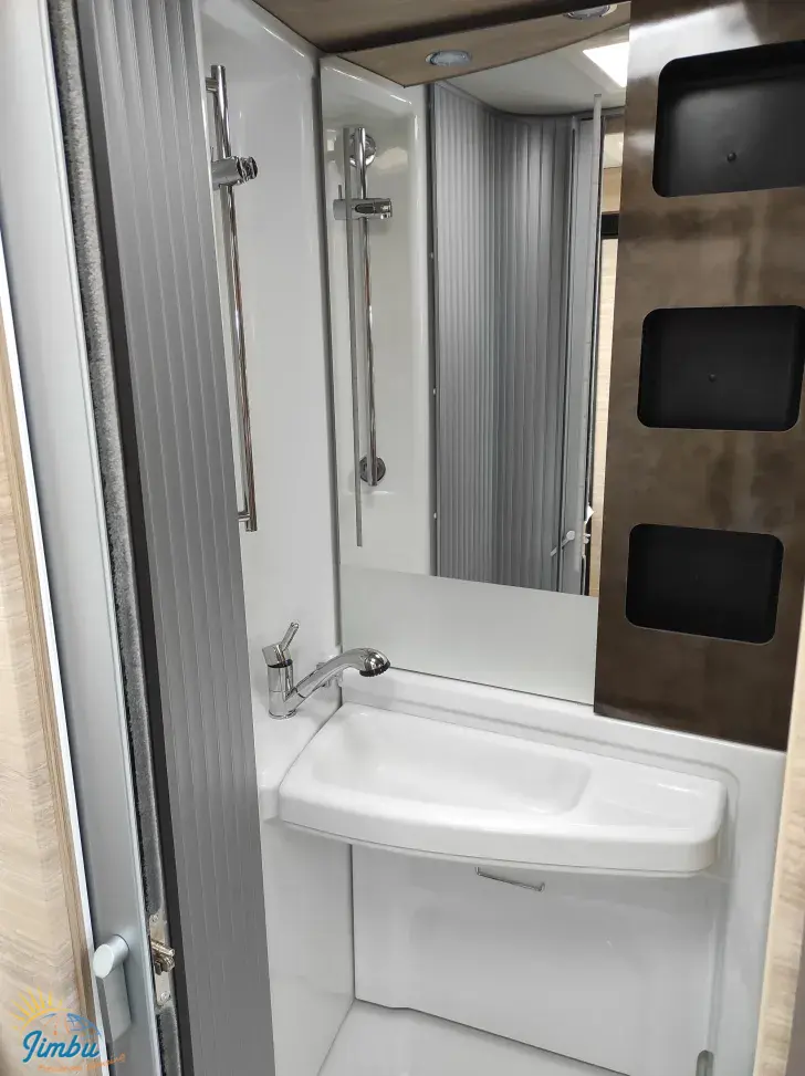 Fahrzeugbild Knaus Van TI Plus 650 MEG Platinum Selection VW 163 PS Automatik -4015 #21