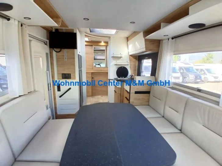 Fahrzeugbild Pilote P696 D Evidence TV Sat Solar #7