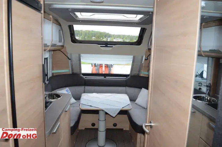 Fahrzeugbild Knaus Südwind 540 UE 60 YEARS elektr.Fußbodenerwärmung #9